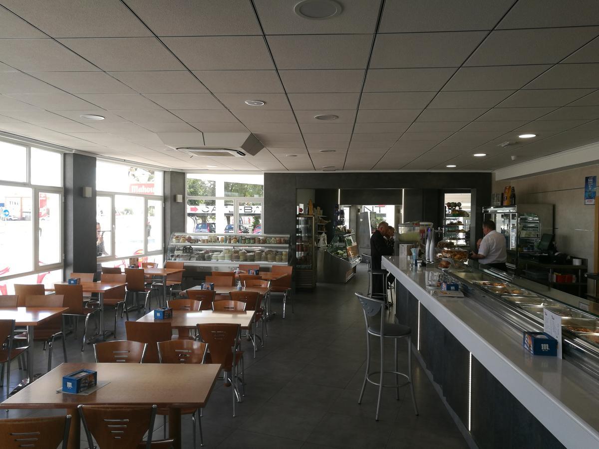 Hostal Los Gabrieles Albacete Eksteriør billede