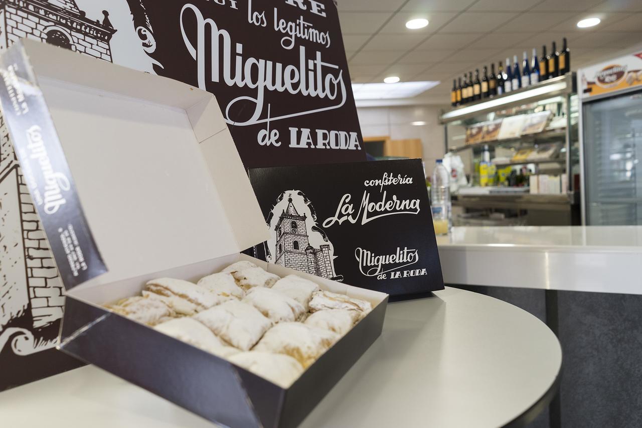 Hostal Los Gabrieles Albacete Eksteriør billede